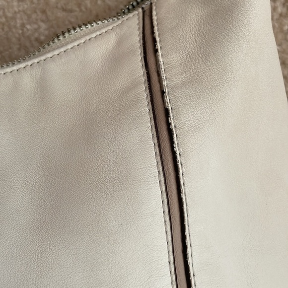 Coach Kristin Spectator Shoulder bag Cream and Tan - Picture 6 of 17